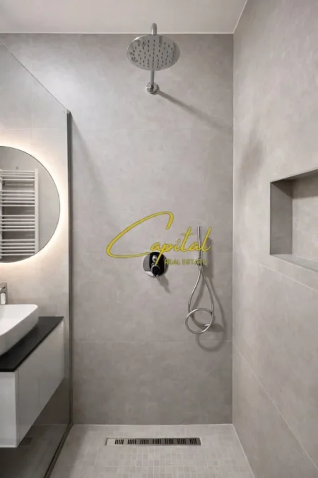 Tirane, jepet me qera ambjent biznesi Kati 4, 70 m² 400 € (ASTIR)