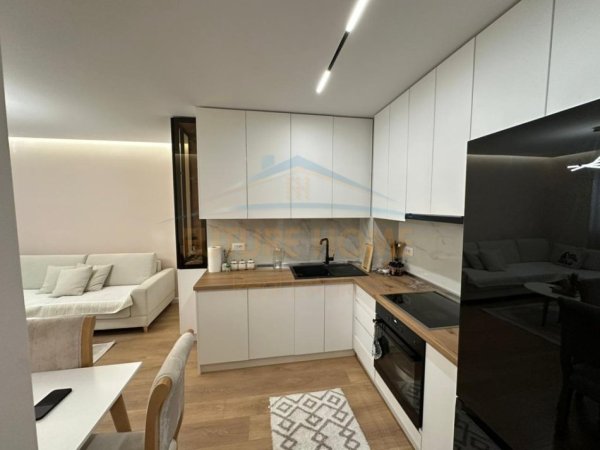 Tirane, shitet apartament 1+1+Ballkon Kati 0, 58 m² 87.000 € 