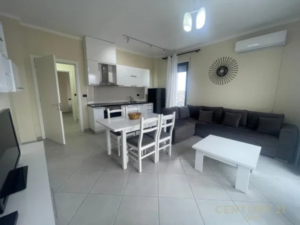 Tirane, jepet me qera apartament 1+1 Kati 7, 50 m² 500 € (Spitali Amerikan 2)