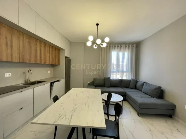 Tirane, jepet me qera apartament 2+1 Kati 2, 89 m² 750 € (Don Bosko)