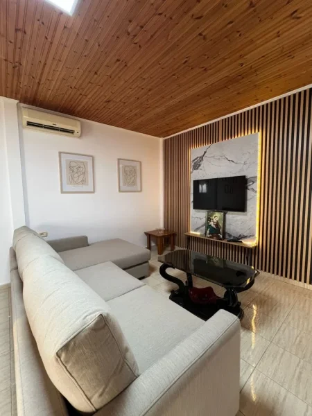 SHITET APARTAMENT 2+1+VERANDE ME PAMJE DETI , SARANDE