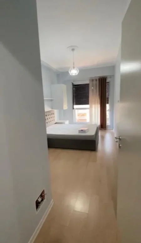 Tirane, jepet me qera apartament 1+1+Ballkon Kati 6, 65 m² 550 € 