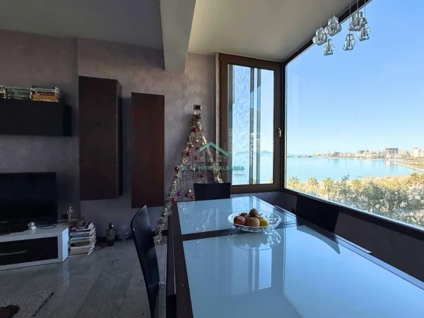 Vlore, shitet apartament 5+1 Kati 5, 120 m² 270.000 € (VLORE)