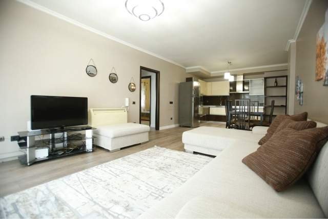 Tirane, jepet me qera apartament Kati 4, 100 m² 1.000 Euro (Colombo, Liqeni i Thate,   Tirana e Re - Liqeni i Tiranës,  Tiranë,  Shqipëri)