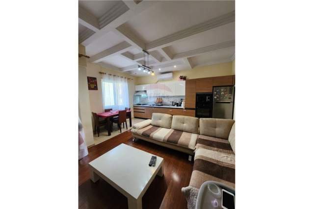 Tirane, shitet apartament 2+1+BLK Kati 2, 78 m² 115.000  (Rruga Bill Klinton)