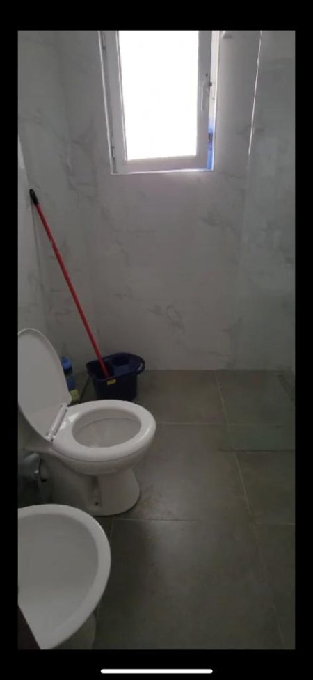 Tirane, jepet me qera apartament 2+1+BLK Kati 5, 80 m² 450 Euro (rruga Ndre Mjeda)