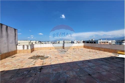 Tirane, shitet Penthouse 1+1+BLK Kati 11, 112 m² 66.000  (Astir)