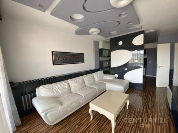Tirane, jepet me qera apartament Kati 10, 125 m² 1.500 Euro (Rruga Brigada VIII Tirana, Albania)