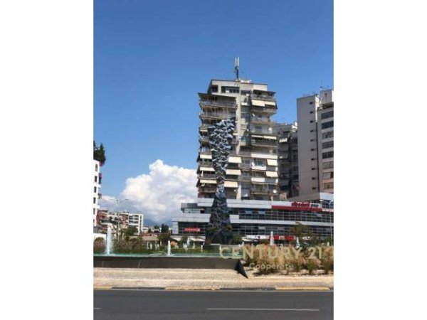 Tirane, shes ambjent biznesi 160 m² 1.100.000 Euro (Zogu I Zi)