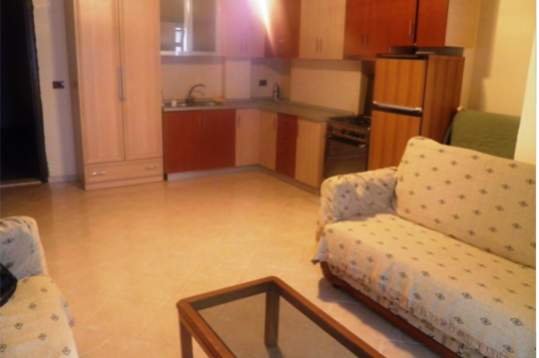 Tirane, jepet me qera garsonier 1+1+BLK Kati 2, 80 m² 16000 Leke (Don bosko)