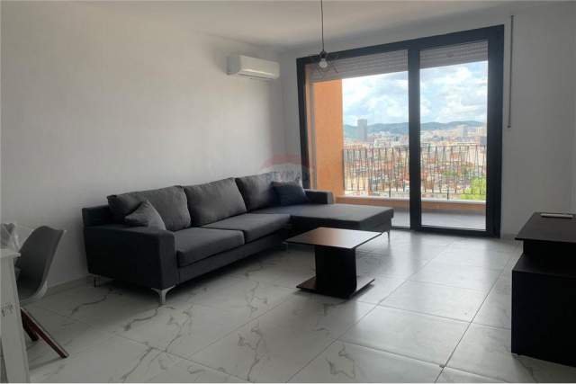 Tirane, jepet me qera apartament 106 m² 500 Euro (Porcelan)