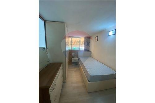 Tirane, jepet me qera apartament 2+1 Kati 1, 50 m² 30.000 Leke