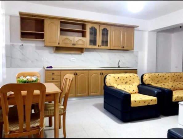 Tirane, jap me qera apartament 1+1 Kati 1, 60 m²  40000 Leke (Dritan Hoxha)