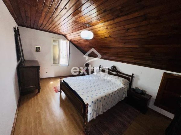 Shkoder, jepet me qera Vile 3 Katshe Kati 3, 100 m² 250 Euro (Prane Katedrales)