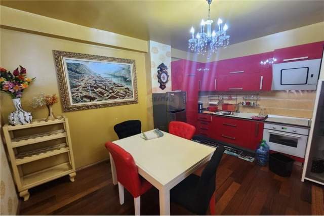 Tirane, shitet apartament 2+1+BLK Kati 5, 100 m² 115.000 Euro (Mikel Maruli)