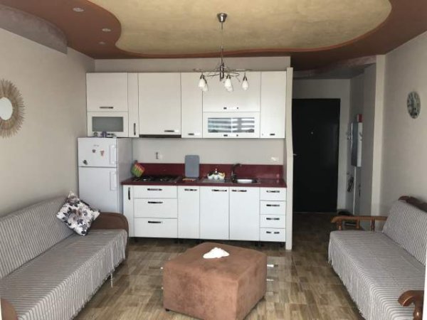 Durres, jepet me qera garsonier 1+1+BLK Kati 2, 45 m² 250 Euro