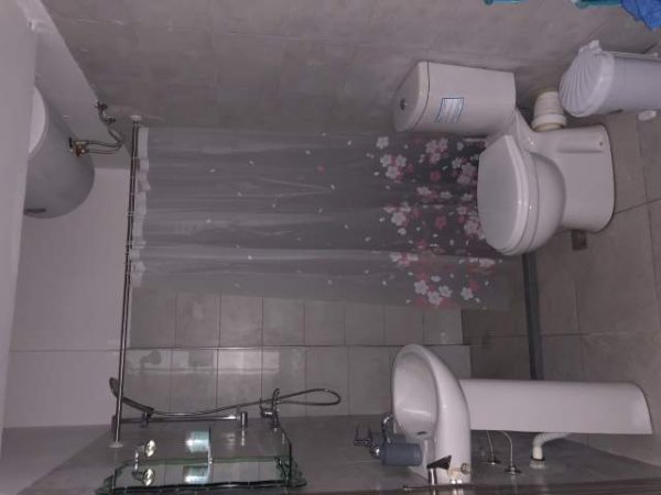 Durres, jepet me qera garsonier 1+1+BLK Kati 2, 45 m² 250 Euro