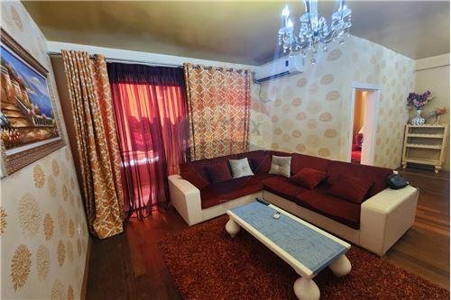 Tirane, shitet apartament 2+1 Kati 5, 100 m² 115.000 Euro