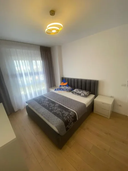 Tirane, jepet me qera apartament 1+1 Kati 3, 74 m² 550 € 