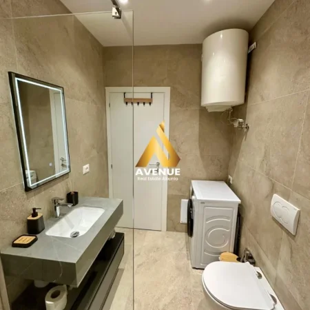 Tirane, jepet me qera apartament 2+1 , 75 m² (Rruga elbasanit)