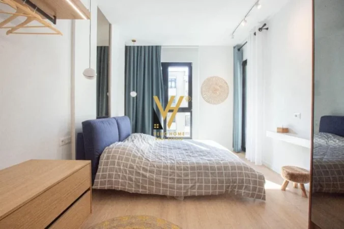 Tirane, jepet me qera apartament 1+1+Ballkon Kati 5, 74 m² 900 € (SQUARE 21)