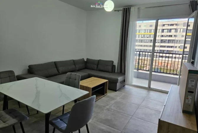 Tirane, jepet me qera apartament 1+1 Kati 3, 65 m² 470 € (Rruga Gryka e Kacanikut)