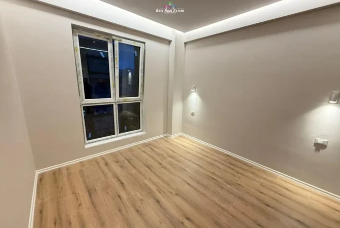 Tirane, jepet me qera apartament 2+1 Kati 6, 100 m² 900 € (Rrugga viktor eftimiu)