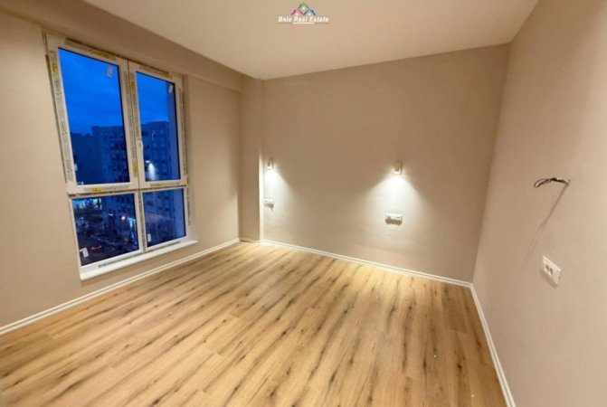 Tirane, jepet me qera zyre Kati 6, 60 m² 700 € (Rruga Viktor Eftimiu)