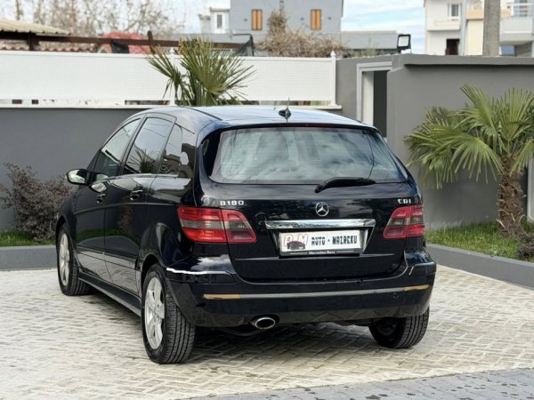 Fier, shes makine MERCEDES BENZ B180 CDI DIESEL-2007 MANUAL-LETRAT PAGUARA-2700 EURO-069 44 00 305 Nafte, e zeze manuale Kondicioner 250.000 km 2.900 €