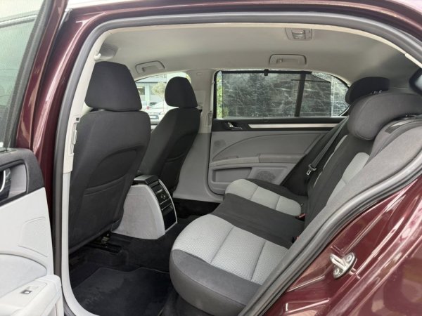 Fier, shes makine SKODA SUPERB-2.0 DIESEL TDI--2008-LUNGO AUTOMATIK-5700 EURO-069 44 00 305 Nafte, vishnje automatik Kondicioner 233.000 km 5.500 €