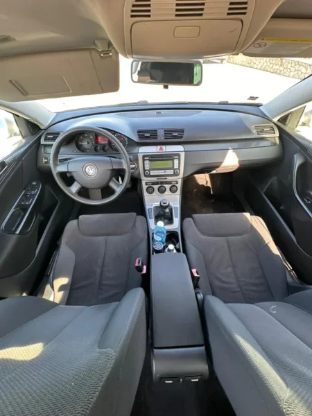 Tirane, shitet makine Vozvaken Nafte, gri metalizato manuale Kondicioner 220.132 km 3.200 €