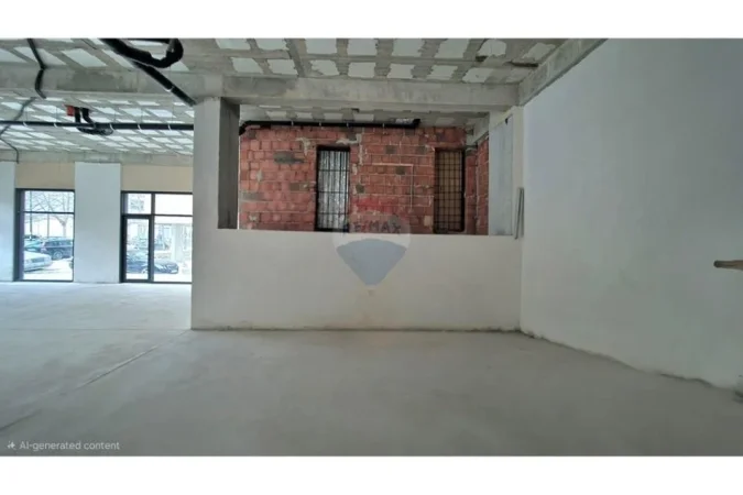 Vlore, jepet me qera ambjent biznesi Kati 0, 444 m² 4.000 € 