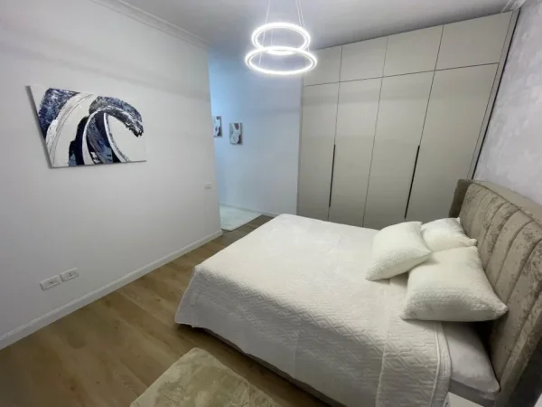 Tirane, shitet apartament 2+1 Kati 4, 101 m² 168.000 € (Astir)