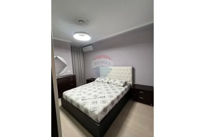 Tirane, jepet me qera apartament 2+1 , 80 m² 70.000 € 