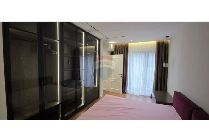 Jepet me qera apartament duplex Dublex , 131 m² 1.500 € (Kodra e Diellit)