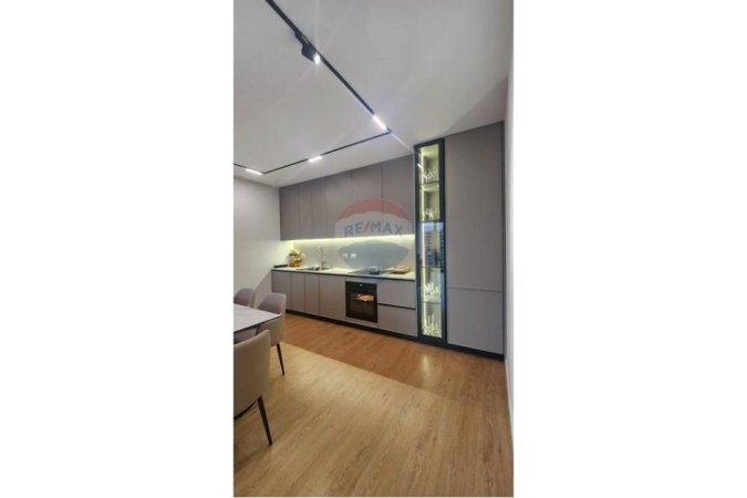 Tirane, shitet apartament 2+1+Ballkon , 102 m² 250.000 € (Rruga Teodor Keko, Tiranë)