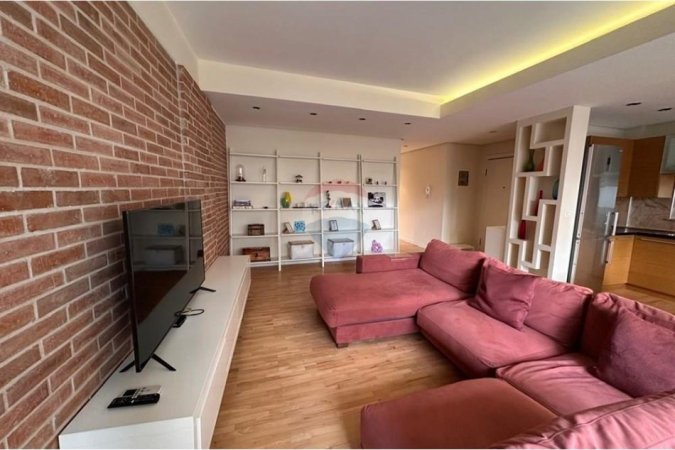 Tirane, shitet 2+1+Ballkon , 112 m² 280.000 € (Selvia, Tiranë)