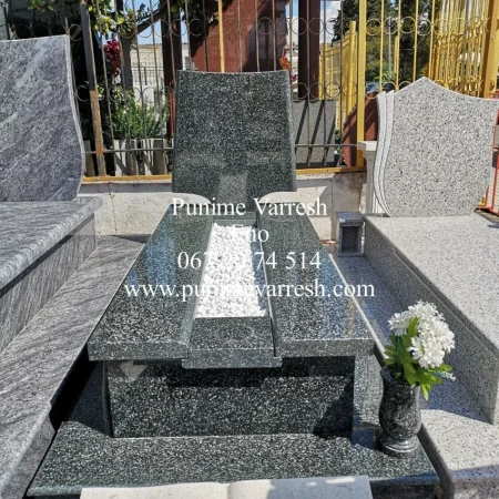 Tirane, ofroj Punime Varresh Eno - Varr Granit i zi + Granit Gri - Pikture e gdhendur ne granit