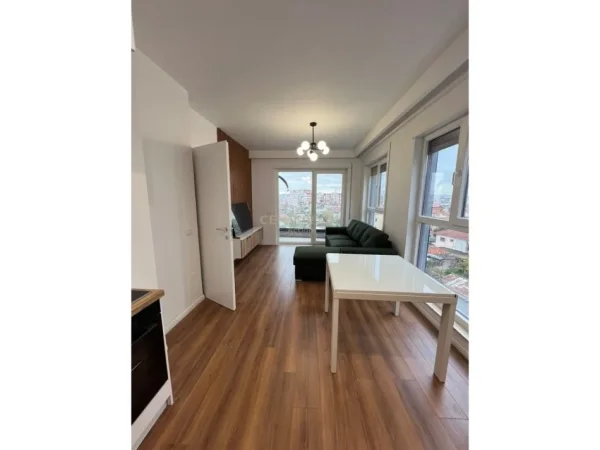 Tirane, jepet me qera apartament 1+1 Kati 5, 62 m² 550 € (Jordan Misja)
