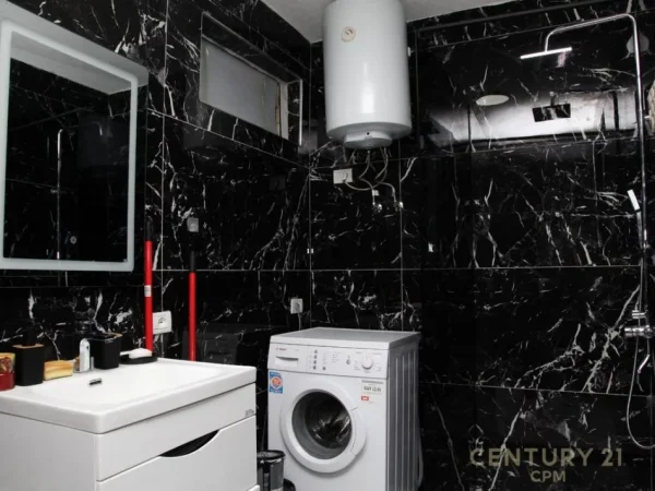 Tirane, jepet me qera apartament 2+1 Kati 2, 53 m² 600 € (Shkolla Andon Zako Cajupi)