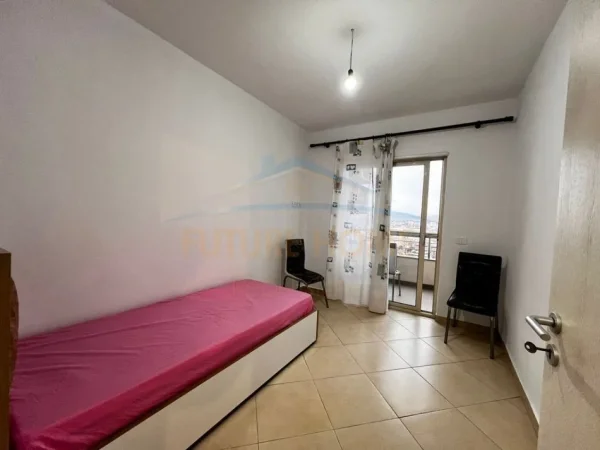 Durres, jepet me qera apartament 2+1 Kati 9, 79 m² 450 € (Lagjia 12, Durrës)