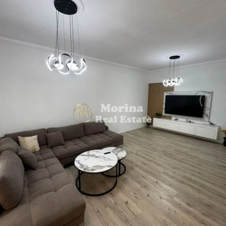 Tirane, jepet me qera shtepi 2+1 Kati 3, 100 m² 630 € (Sauk)