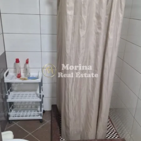 Tirane, jepet me qera shtepi 2+1 , 65 m² 600 € (Myslym Shyri)