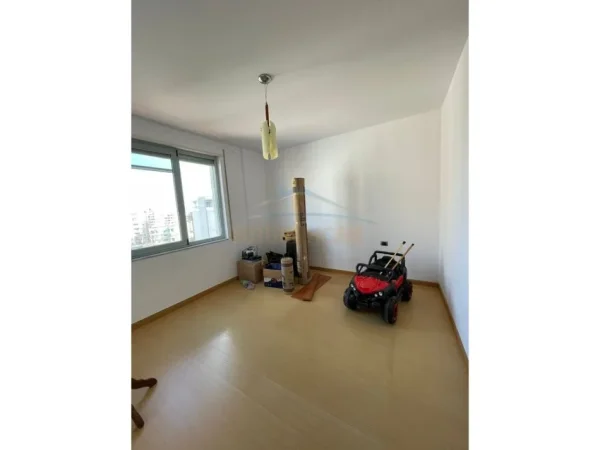 Durres, shitet apartament 3+1+Ballkon Kati 9, 145 m² 362.000 € 