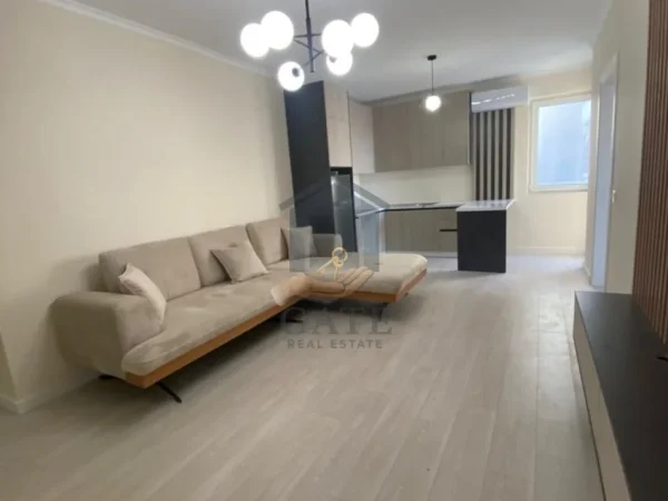 Durres, shitet apartament 1+1+Ballkon Kati 2, 74 m² 170.000 € (Vollga)