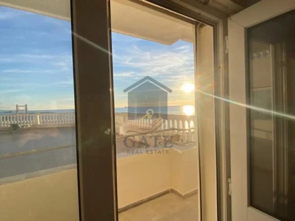 Durres, shitet apartament 1+1+Ballkon Kati 2, 74 m² 170.000 € (Vollga)