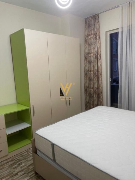 Tirane, jepet me qera apartament 1+1+Ballkon Kati 3, 72 m² 450 € (ASTIR)