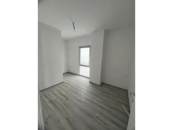 Durres, shitet apartament 2+1 Kati 3, 65 m² 100.000 € (golem)