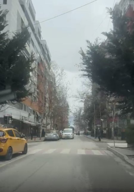 Tirane, shitet apartament 2+1 Kati 2, 117 m² 195.000 € (Misto mame)