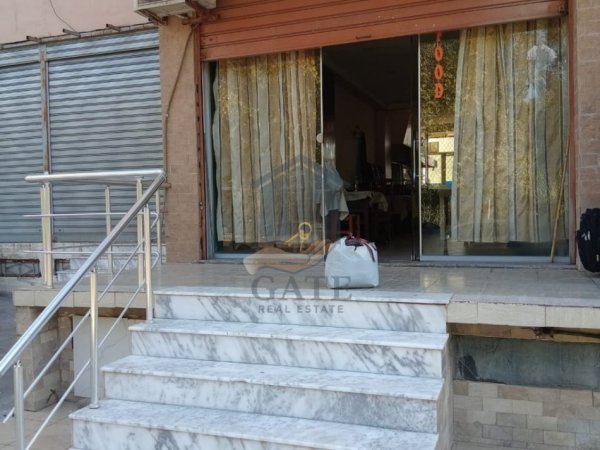 Durres, jepet me qera lokal Kati 0, 65 m² 400 € (Plazh Iliria)